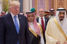 Chống khủng bố Hồi giáo: Ưu tiên hàng đầu trong chuyến công du nước ngoài đầu tiên của Trump