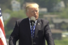 Trump: Chưa có chính trị gia nào bị đối xử tồi tệ và bất công hơn tôi