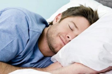 4 bí quyết ngủ giúp ‘cải lão hoàn đồng’ của danh y Hoa Đà