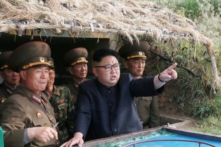 Kim Jong-un đang ‘rất lo sợ bị ám sát’