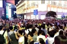 Hơn 1.000 người xuống đường biểu tình ở Thượng Hải