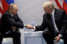 Nga yêu cầu hàng trăm nhà ngoại giao, nhân viên sứ quán Mỹ phải rời Moscow