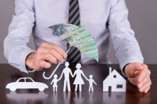 Nhiều DNNN mua bảo hiểm nhân thọ cho người lao động với giá trị rất cao