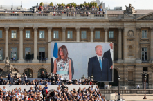 Trump dự lễ diễu binh cùng Marcon tại Paris nhân ngày Quốc khách Pháp