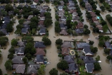 Bão Harvey ảnh hưởng tới Louisiana, 25 người đã chết, 17 người mất tích
