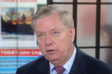 TNS Graham: TT Biden phải ‘liệt Nga là quốc gia tài trợ khủng bố’