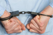 Khởi tố, bắt giam Chánh thanh tra Sở KHCN tỉnh Trà Vinh