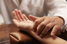5 quan điểm sai lầm thường gặp về Đông y hiện nay
