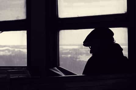 Trong bóng tối không có đẹp và xấu, chỉ là thiện và ác