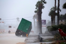 Siêu bão Harvey tấn công Texas, ít nhất 1 người thiệt mạng