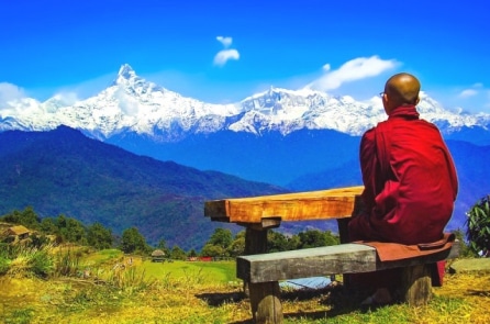 Vì sao ta không nên tức giận? Câu chuyện đáng suy ngẫm giữa cao tăng và vị phu nhân