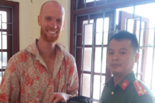 Quảng Nam: Trả lại tài sản trị giá hơn 100 triệu đồng cho khách du lịch Úc