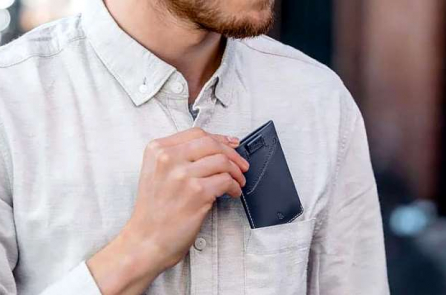 10 chiếc ví nhỏ gọn và phong cách dành cho nam giới được yêu thích nhất hiện nay