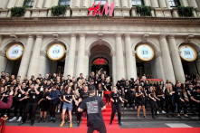 Mải mê xuất khẩu, dệt may Việt Nam bỏ lỡ miếng bánh 4,5 tỷ USD thị trường trong nước