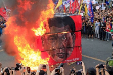 Philippines: Hàng ngàn người biểu tình chống Tổng thống Duterte