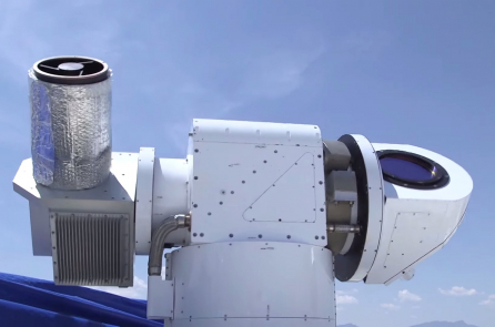 Video: Súng laser của Lockheed Martin thao diễn bắn rơi 5 máy bay drone