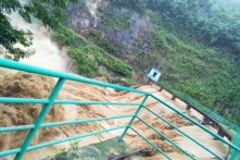 31 hồ thủy điện đồng loạt xả lũ