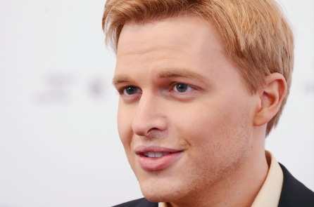 Câu chuyện về người anh hùng đơn độc đấu với trùm Hollywood xâm hại tình dục