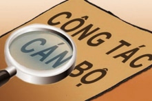 Khai trừ Đảng Bí thư thị trấn đi nước ngoài không xin phép