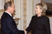 Clinton mới là người câu kết với Nga? 7 sự thật về vụ bê bối Uranium One đã được các kênh truyền thông đưa tin