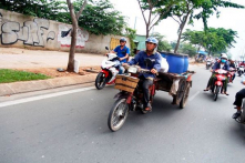 Hà Nội loại bỏ xe ba, bốn bánh tự chế trong năm 2018