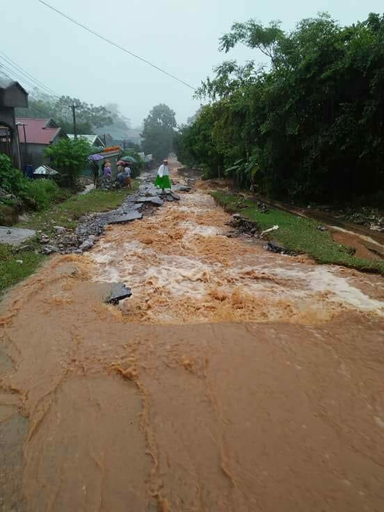 hoa binh quoc lo 6 ngap sau sat lo kinh hoang o da bac 7