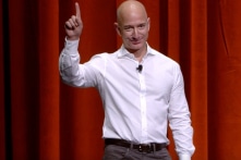 Jeff Bezos sẽ từ chức CEO Amazon