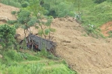 Lên phương án nổ mìn phá đá tìm 8 nạn nhân còn lại trong vụ sạt lở tại Hòa Bình
