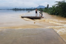 Sở NN Hà Nội xác nhận đê Bùi 2 bị vỡ và không phải ‘vỡ có kế hoạch’