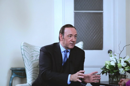 Kevin Spacey bị tiết lộ quấy rối tình dục từ 31 năm trước