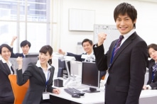 Một công ty Nhật thưởng thêm 6 ngày nghỉ cho nhân viên không hút thuốc