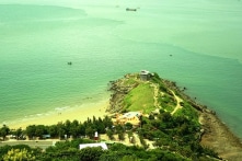 Giám sát việc nhận chìm bùn, cát xuống biển Vũng Tàu