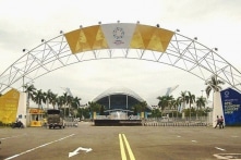 Đà Nẵng: Dọn dẹp thành phố xuyên đêm chuẩn bị cho khai mạc APEC