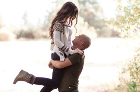 Cặp vợ chồng bán tất cả và đi du lịch thế giới để tìm lại cuộc đời