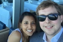 ‘Hoạn nạn mới thấy chân tình’: Chàng trai cầu hôn bạn gái khi máy bay đang rơi