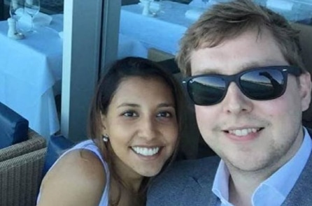 ‘Hoạn nạn mới thấy chân tình’: Chàng trai cầu hôn bạn gái khi máy bay đang rơi