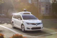 Waymo thử nghiệm xe tự lái 100% đầu tiên trên đường (video)