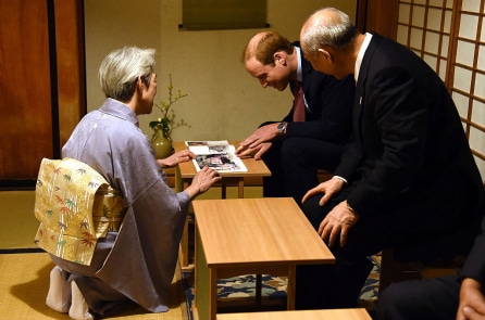 Khoe khoang kiểu Trung Quốc, Nhật Bản và Việt Nam khác gì nhau?