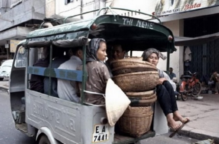 Những chiếc xe lam thời xưa (Ảnh)