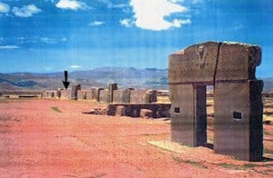 buc tuong tiwanaku 300x200 1