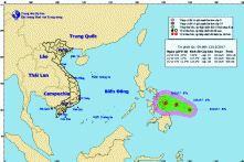 Xuất hiện áp thấp nhiệt đới gần biển Đông, khả năng mạnh thành bão