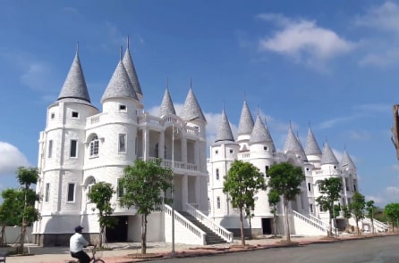 Khám phá ngôi trường đại học đẹp như “Học viện Hogwarts” ở Việt Nam