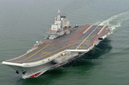 Tàu sân bay của TQ có thể bị chết máy giữa biển vì… những con sứa