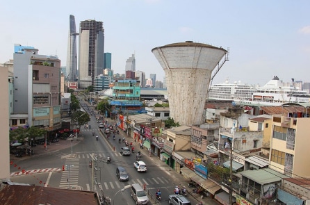 Phá vỡ thủy đài và tuần lễ bảo vệ gấu