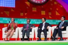 Wechat bị công khai chỉ trích theo dõi người dùng