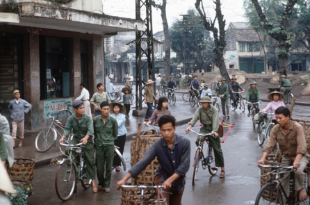 Mộng tưởng phúc lợi cao chính là loại tư duy “hợp tác xã”