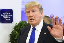 Tại Diễn đàn Kinh tế Thế giới, ông Trump đe dọa dừng trợ cấp cho Palestine