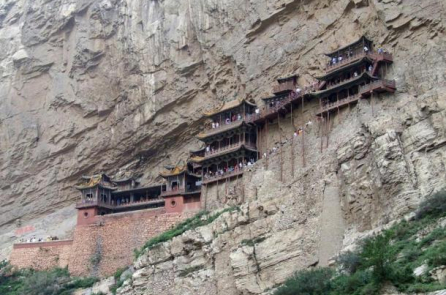 10 công trình hùng vĩ chênh vênh trên vách đá của thế giới cổ đại