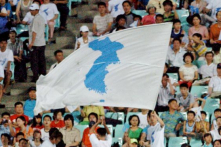 Nam, Bắc Hàn mang cùng một lá cờ tại Olympics