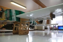 Máy bay drone tự chế đánh bom căn cứ không quân của Nga ở Syria